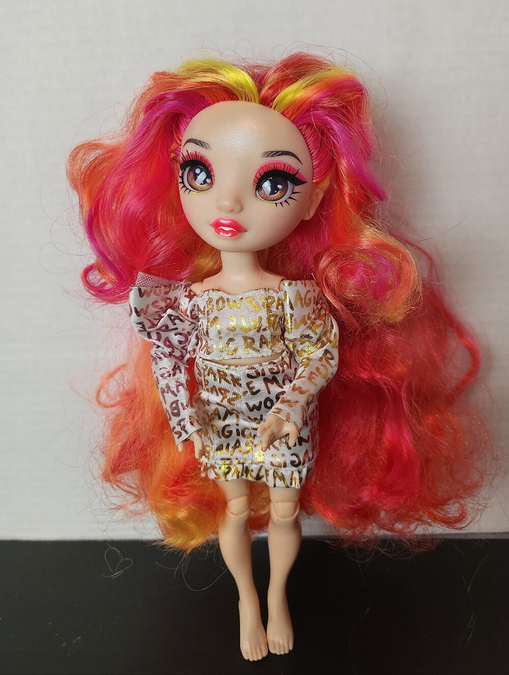 Rainbow High LAUREL DEVIOUS Fashion Doll